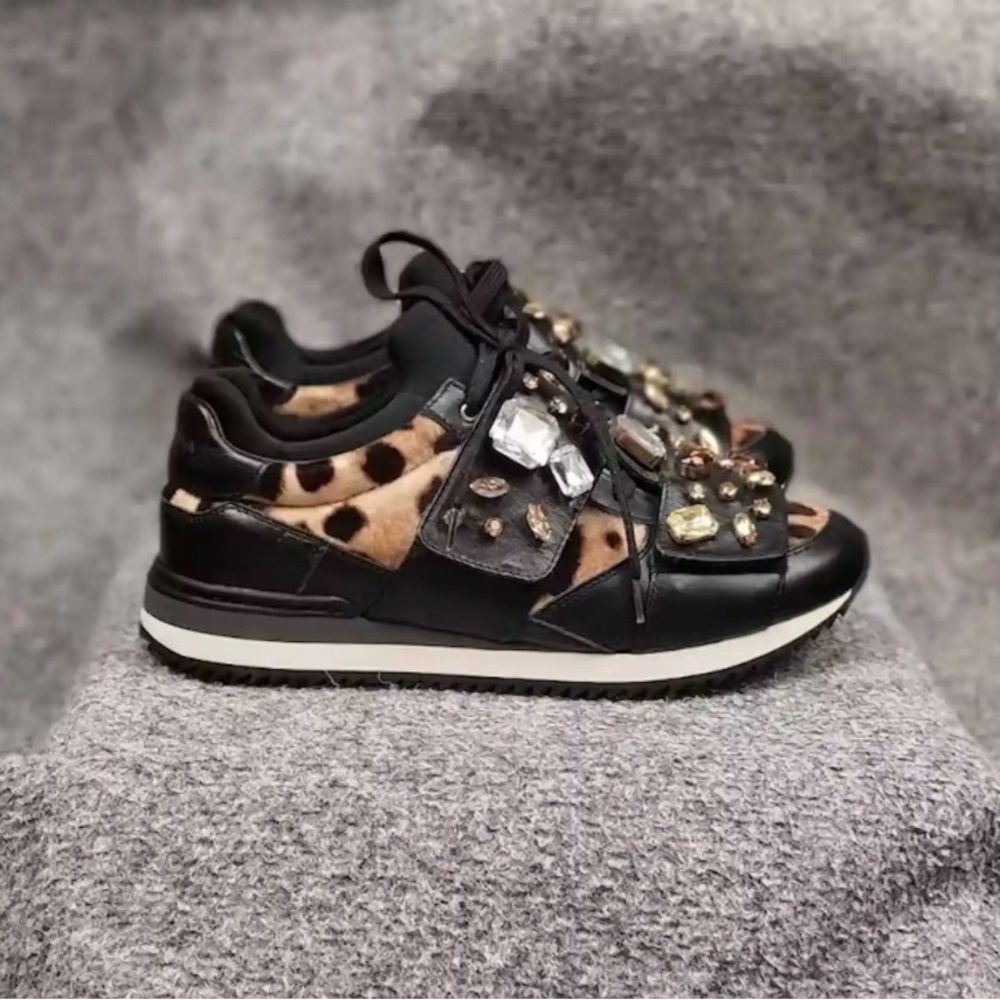 Dolce & Gabbana Leopard pattern stones velutto leovit.nap Sneakers